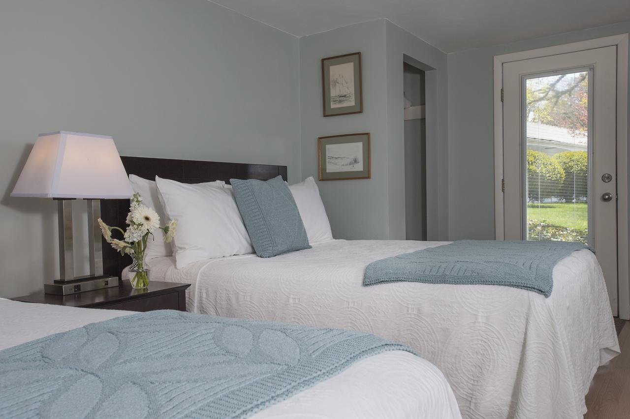 Chatham Seafarer Inn Bagian luar foto