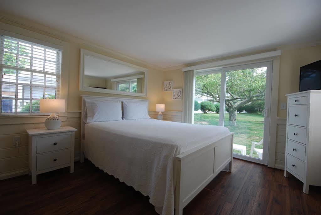 Chatham Seafarer Inn Bagian luar foto