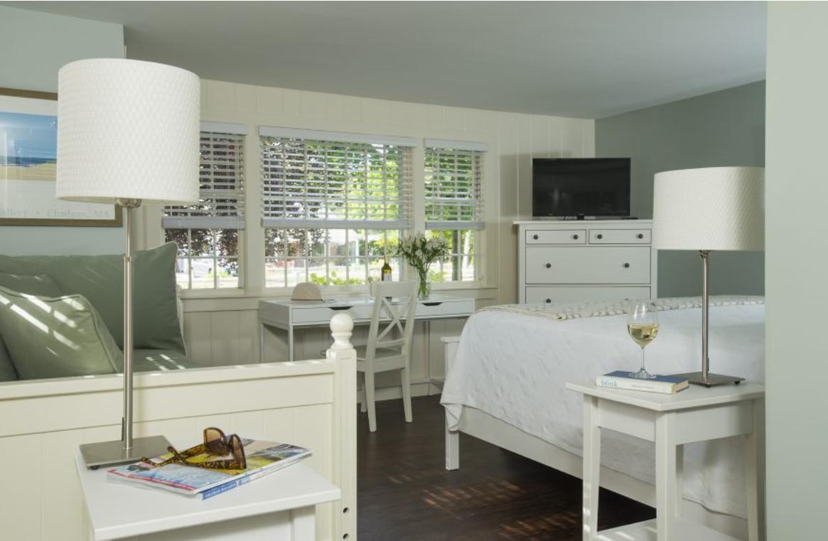Chatham Seafarer Inn Bagian luar foto